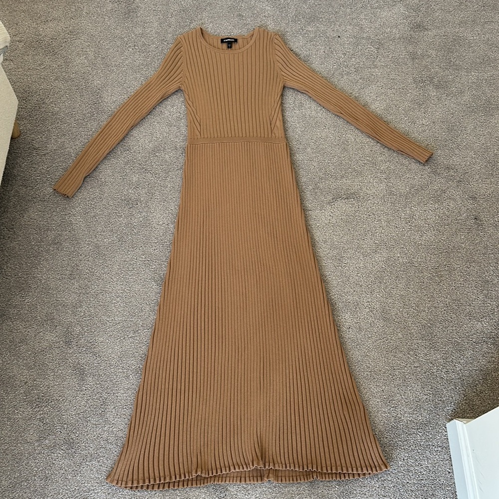 Express Ribbed Maxi Dress in Beige - Picture 2 of 5